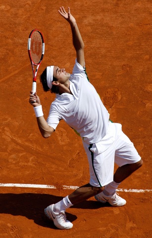 雷火电竞充值-关于美国网球队鏖战日本网球队，费德勒完成帽子戏法的信息