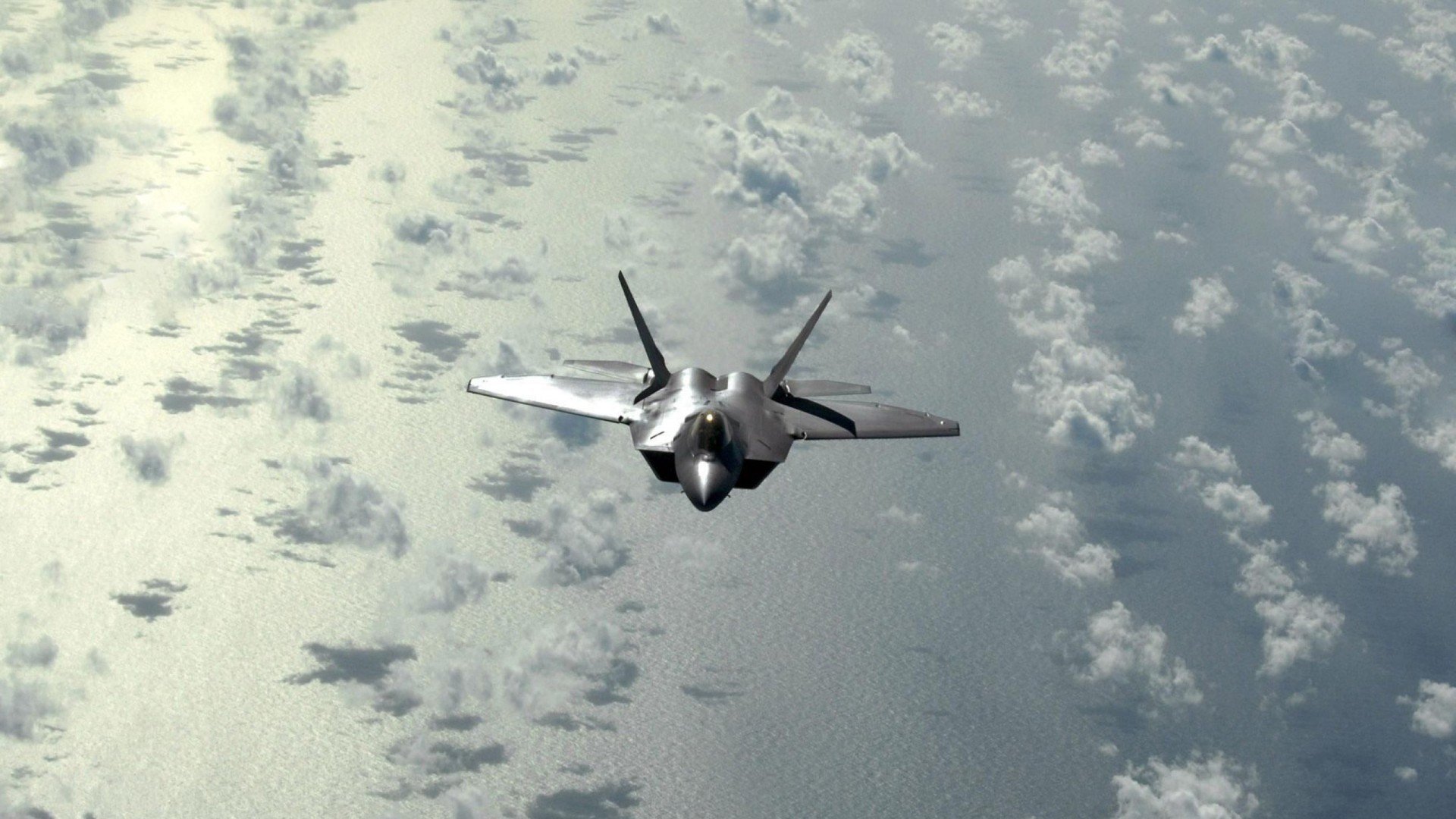 雷火电竞网址-F1街道赛之夜，镁光灯下，非天才的生存法则