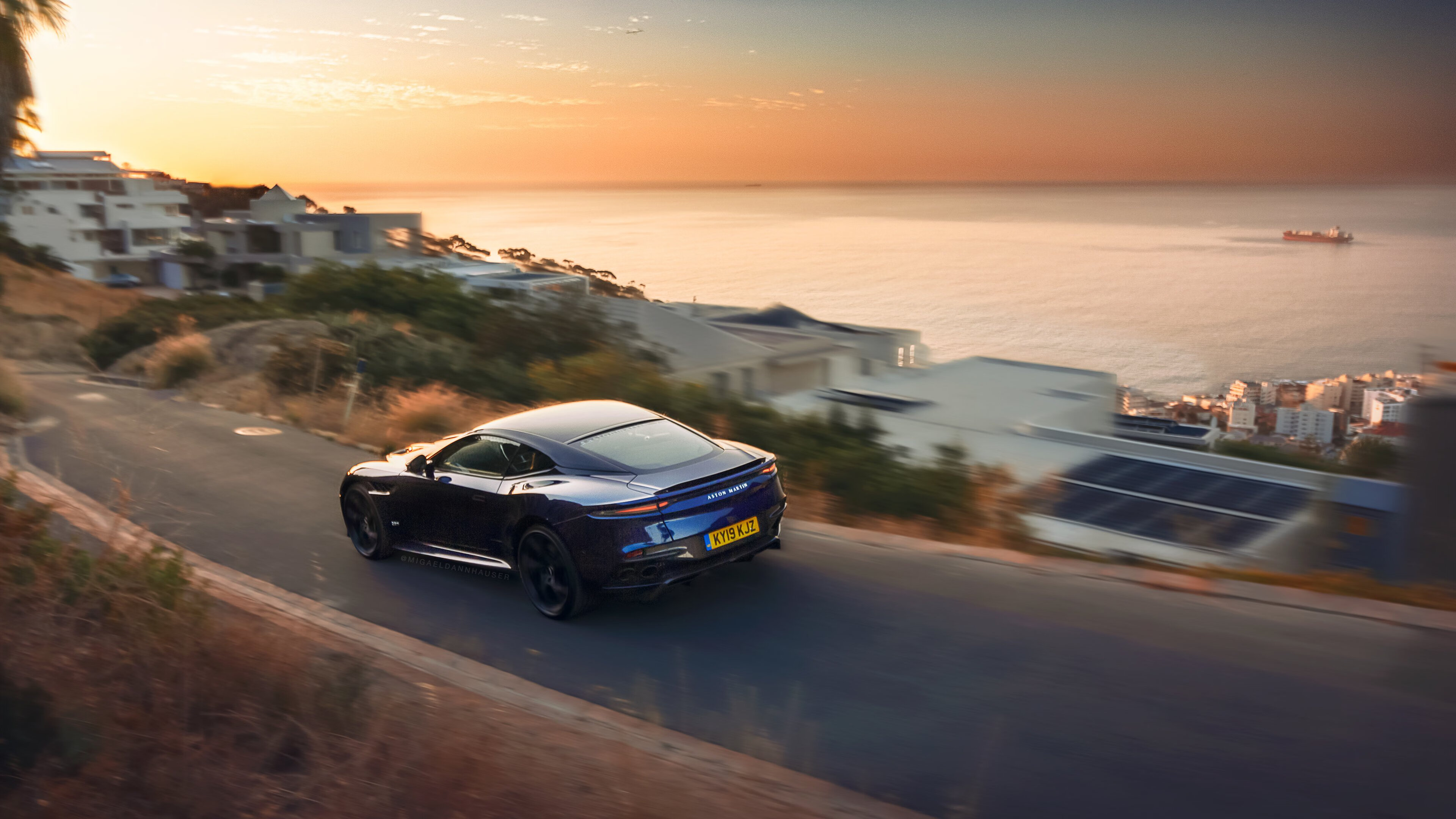 虚拟绿茵场，阿根廷与摩纳哥的元时空争冠战，卡马文加数据流破局