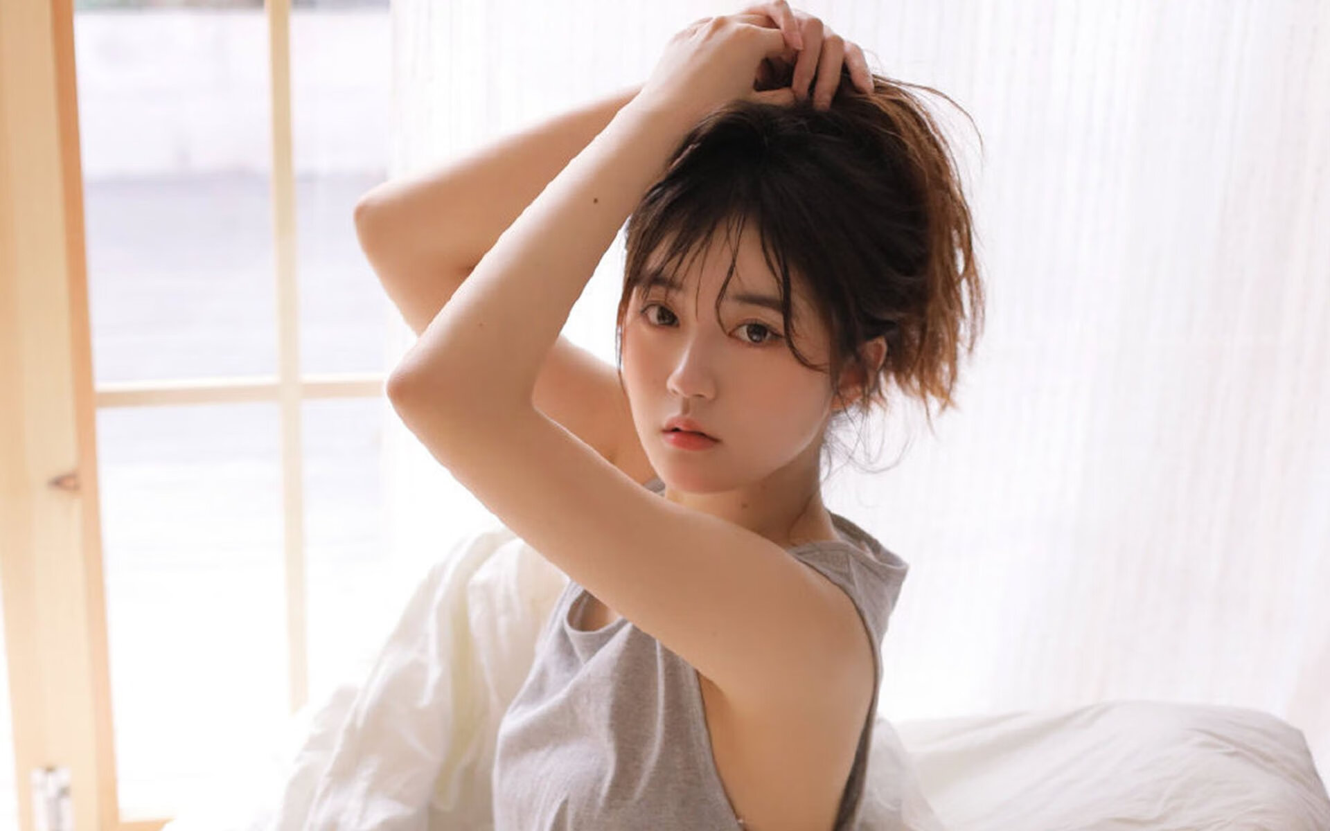 北欧铁骑与波斯铁骑的冰火对决，B费中场定乾坤，芬兰险胜伊朗写就B组经典